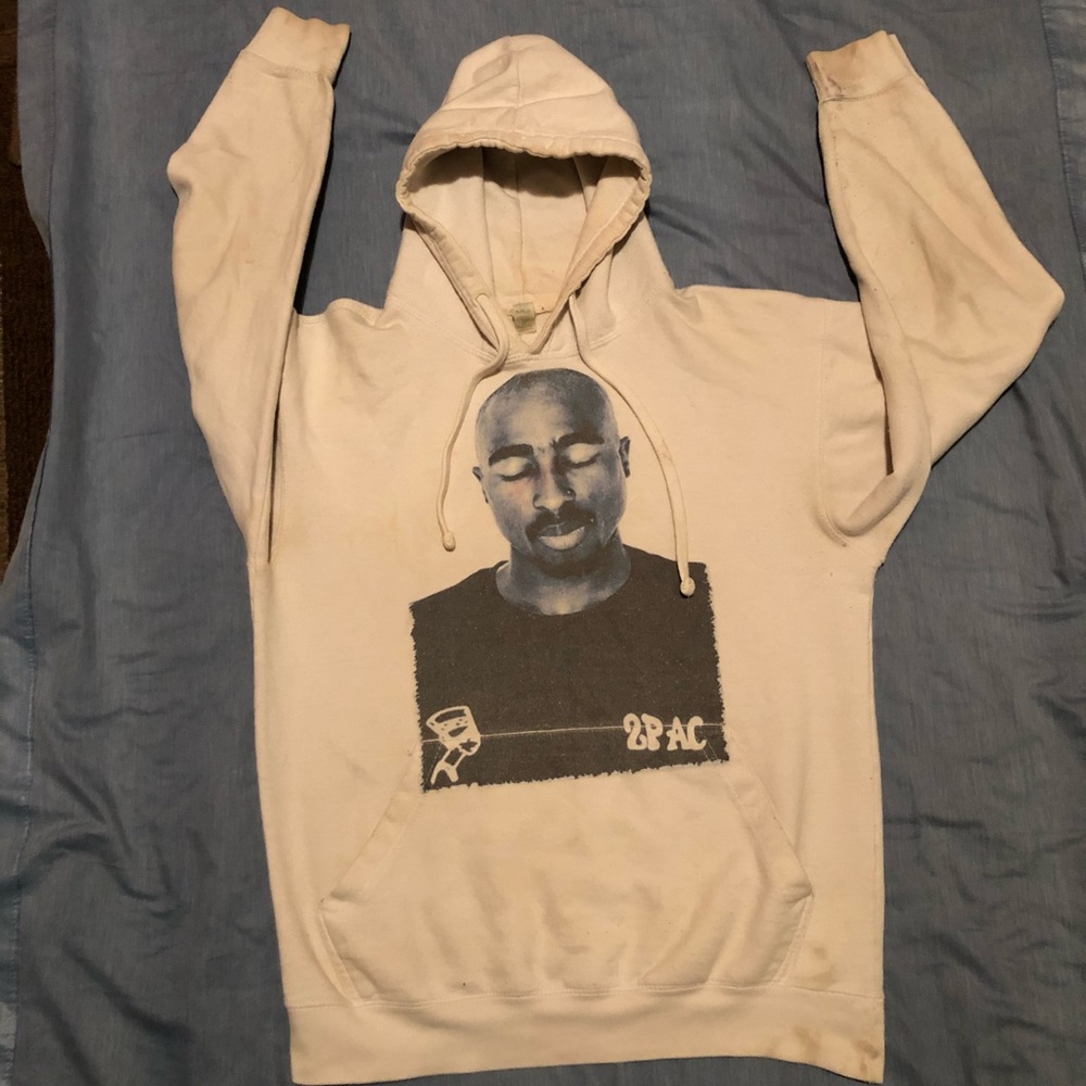 Vintage Tupac hoodie wow size M